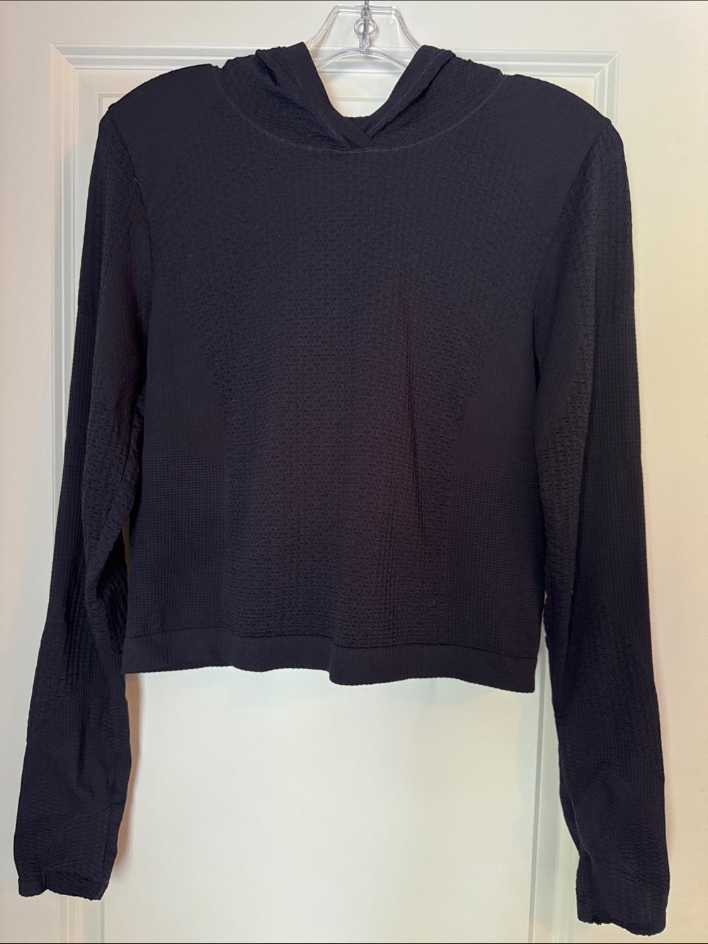 Athleta Black Lightweight Hooded Long-Sleeve Pullover